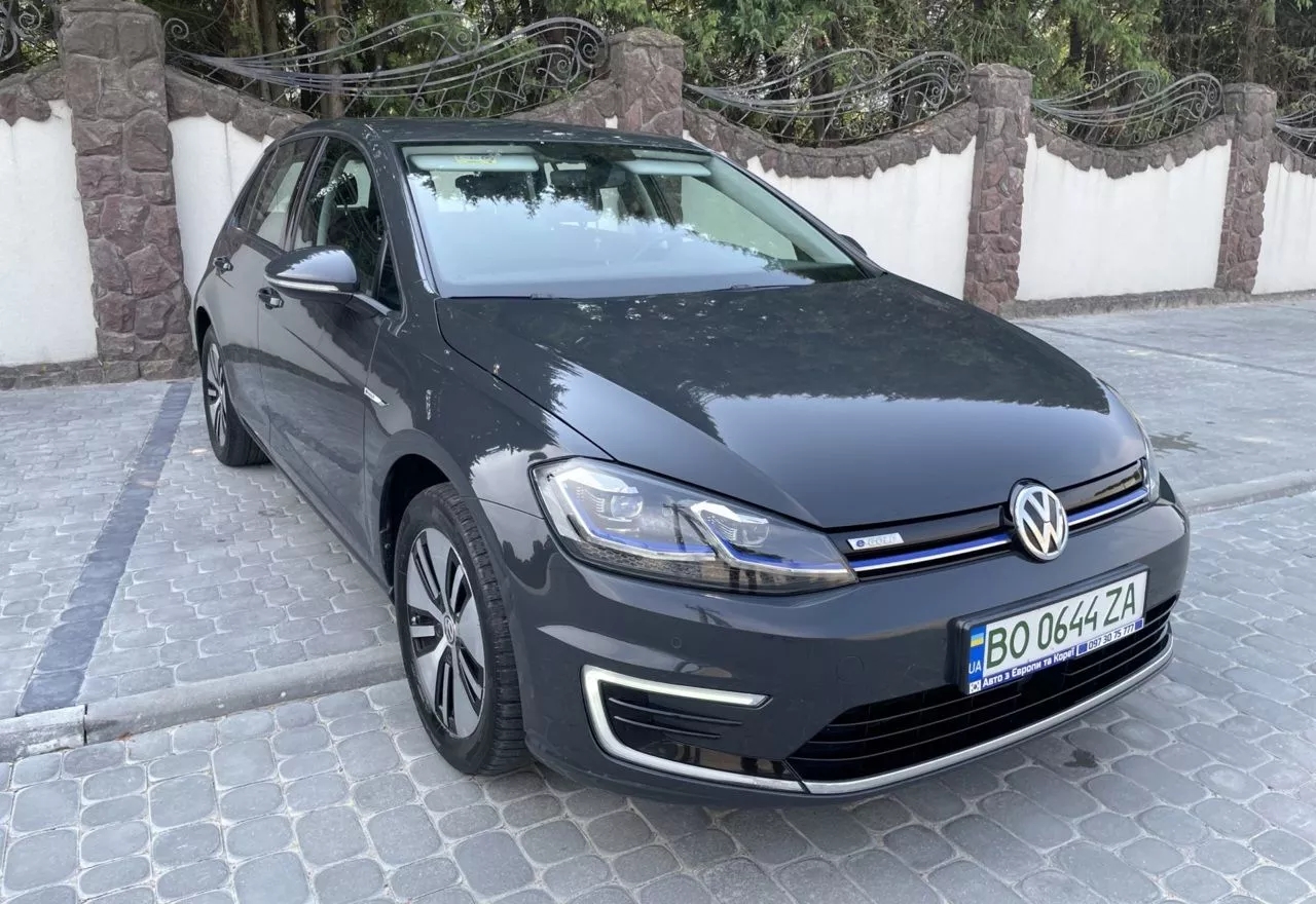 Volkswagen e-Golf  36 kWh 201981