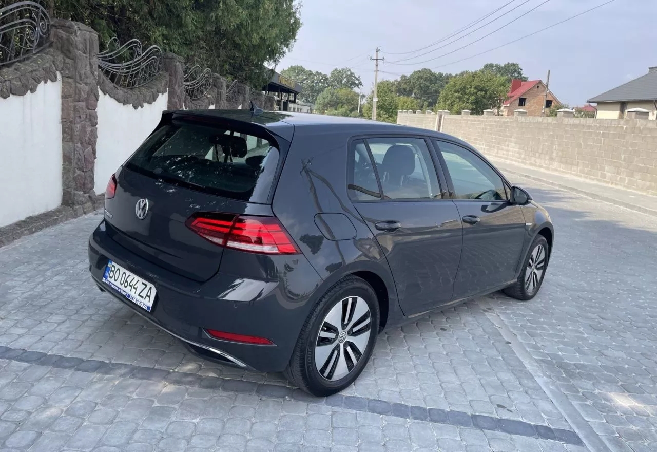 Volkswagen e-Golf  36 kWh 2019291