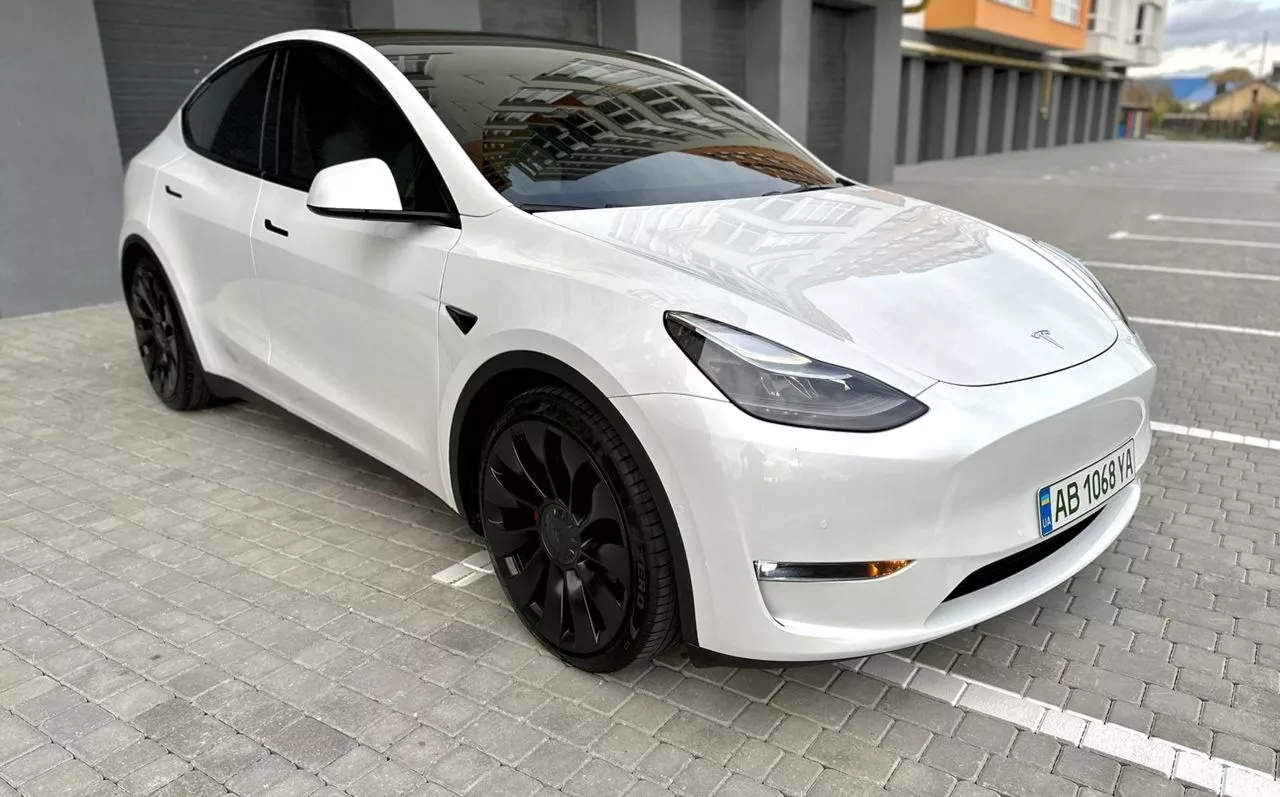 Tesla Model Y  82 kWh 202201
