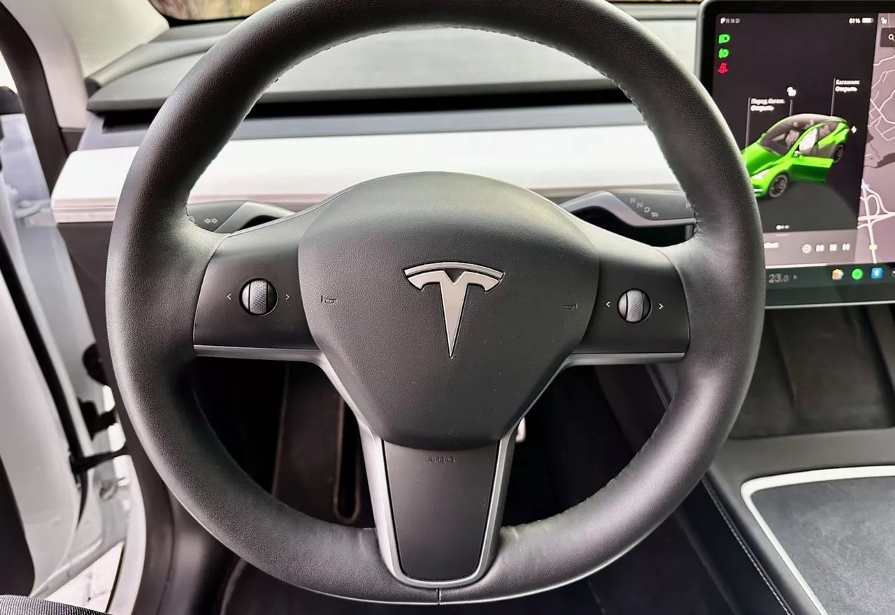 Tesla Model Y  82 kWh 2022171