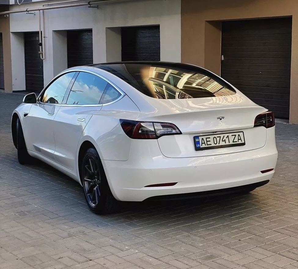 Tesla Model 3  60 kWh 201931
