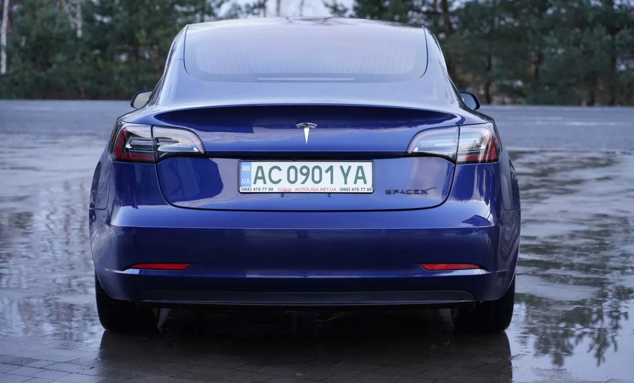 Tesla Model 3  65 kWh 201871