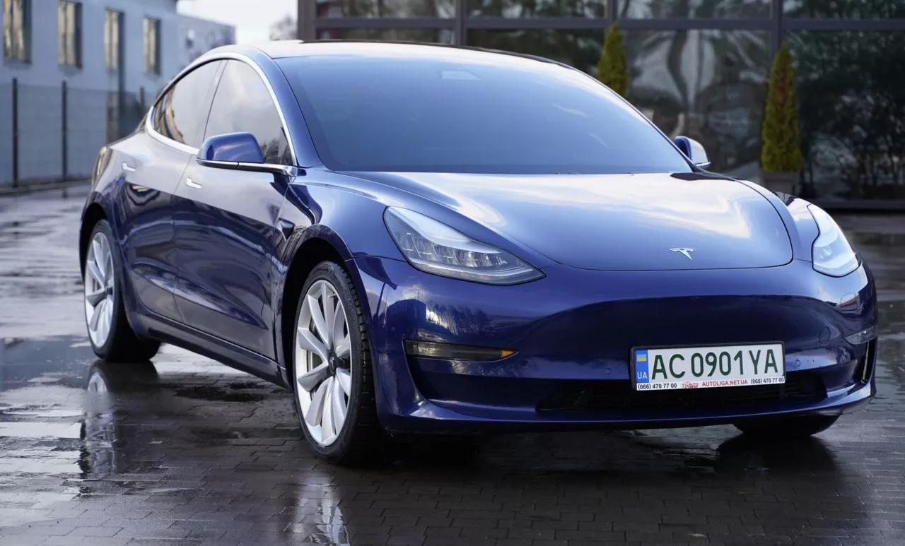 Tesla Model 3  65 kWh 2018thumbnail131