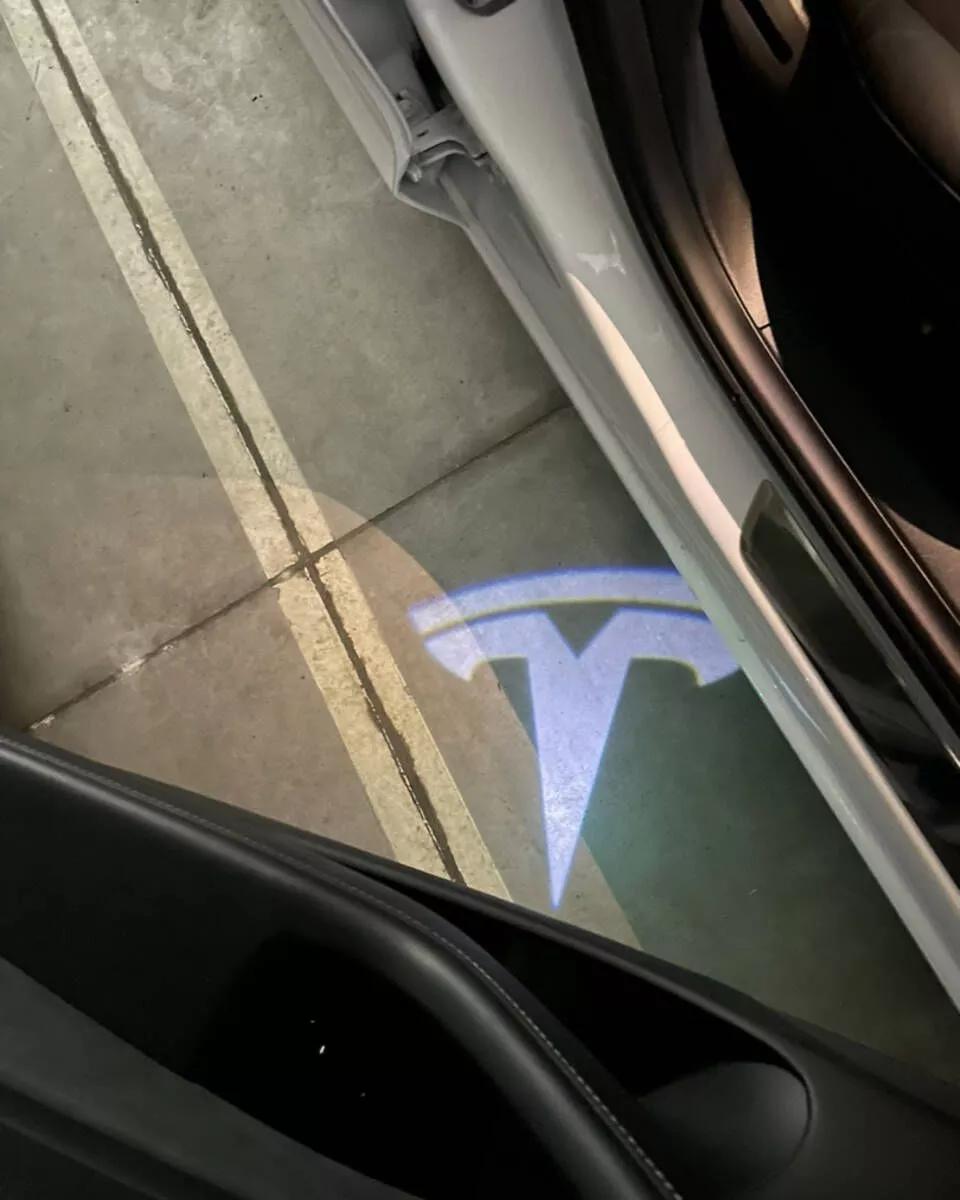 Tesla Model 3  78 kWh 2020thumbnail21