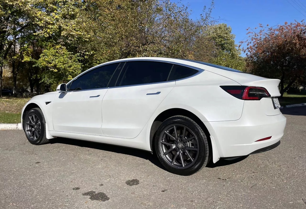 Tesla Model 3  78 kWh 2020121