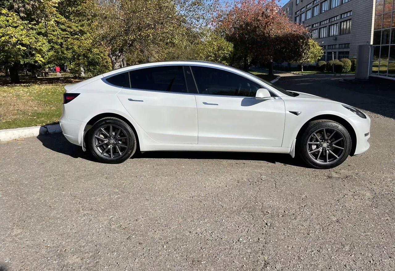 Tesla Model 3  78 kWh 2020201