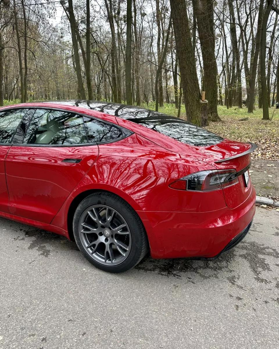 Tesla Model S  130 kWh 2021thumbnail111