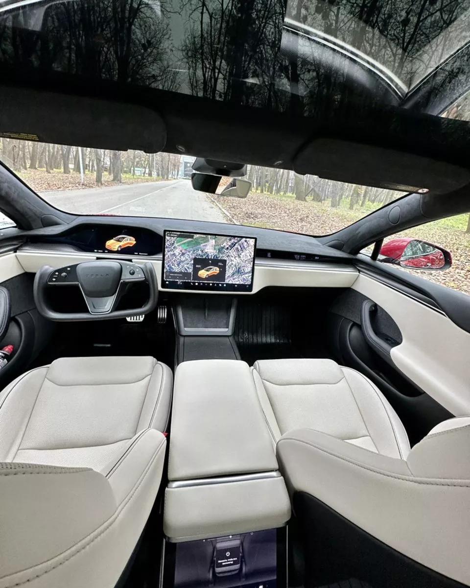 Tesla Model S  130 kWh 2021thumbnail211