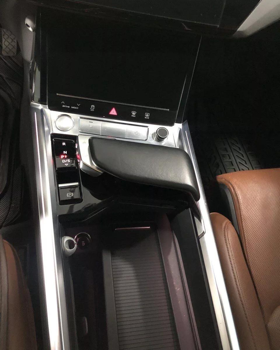 Audi E-tron  95 kWh 2019thumbnail71