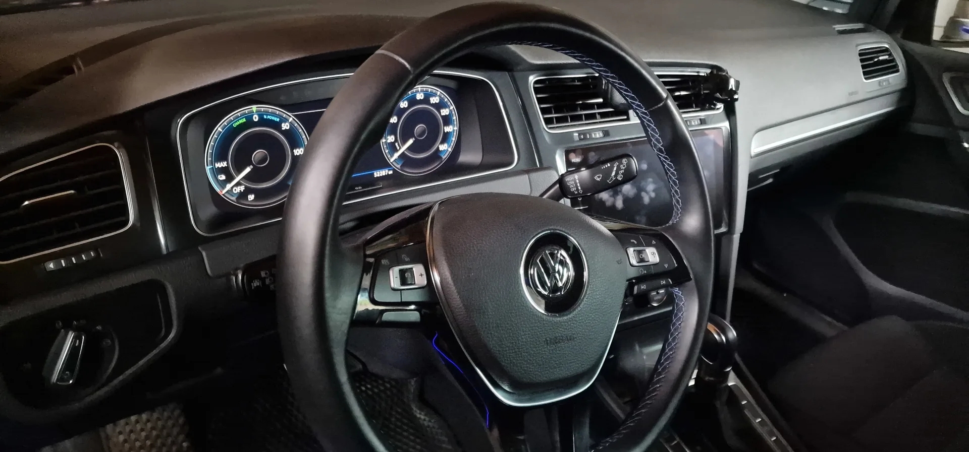 Volkswagen e-Golf  38 kWh 2017121