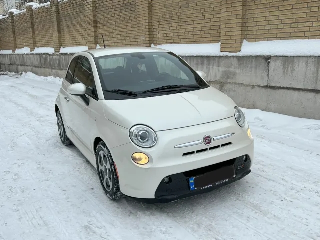 Fiat 500e 